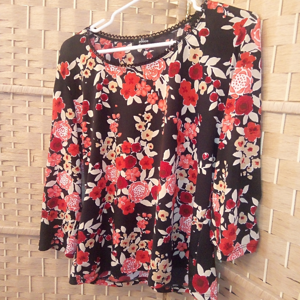 Ladies blouse preowned
